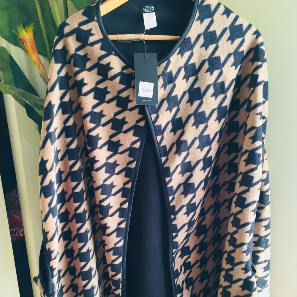 Jones New York Cape cover up